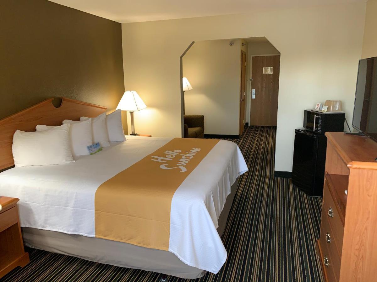 Days Inn By Wyndham Ottumwa Eksteriør bilde