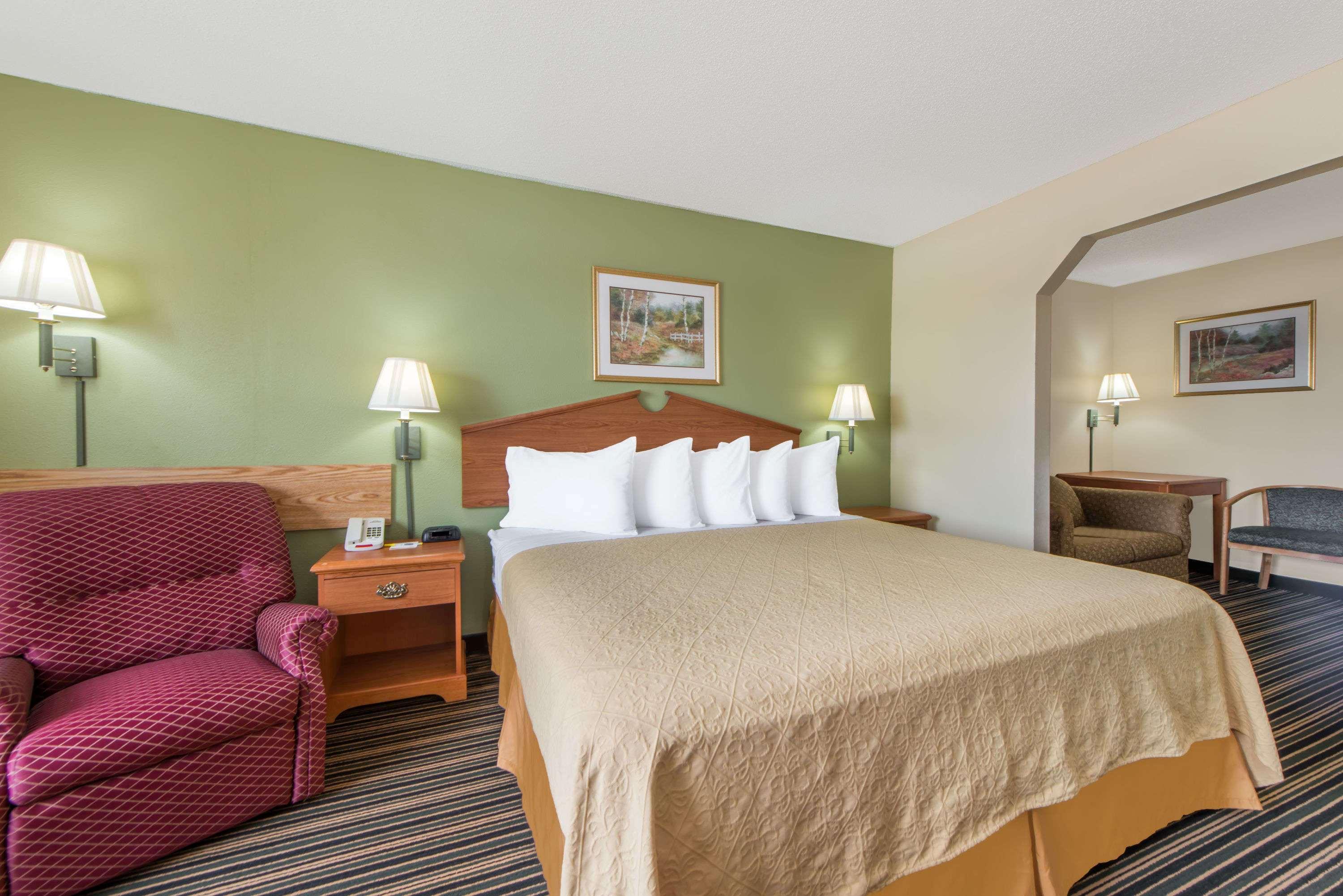 Days Inn By Wyndham Ottumwa Eksteriør bilde